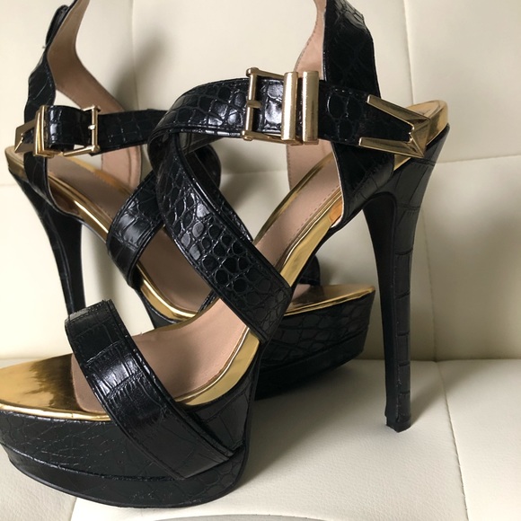 Scene HIGH Heels - worn once. 9.5 - Picture 2 of 8